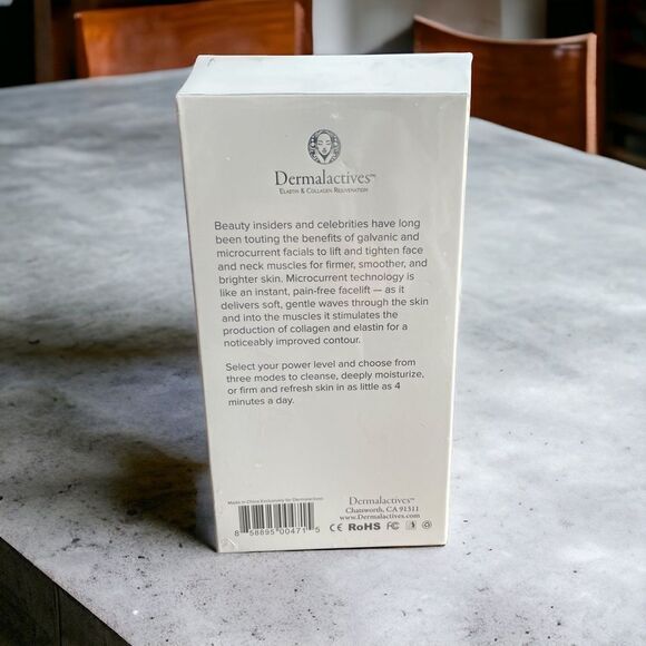 Microcurrent Facial Toning Device by Dermalactives - Picture 5 of 8